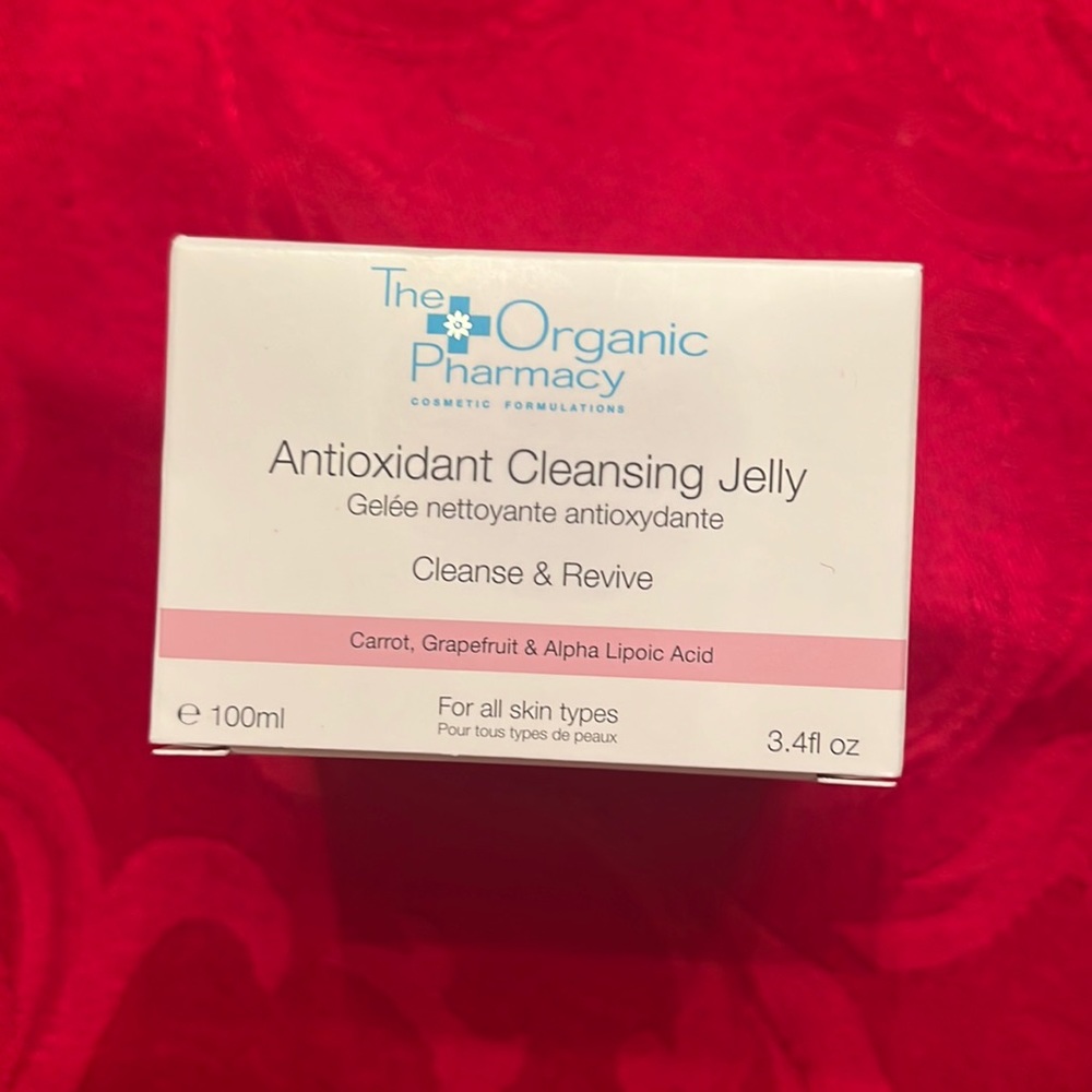 The organic pharmacy antioxidant cleansing jelly